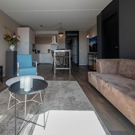 Zuiderzeestate 35, Prachtig Appartement Aan Het Ijsselmeer Makkum Buitenkant foto