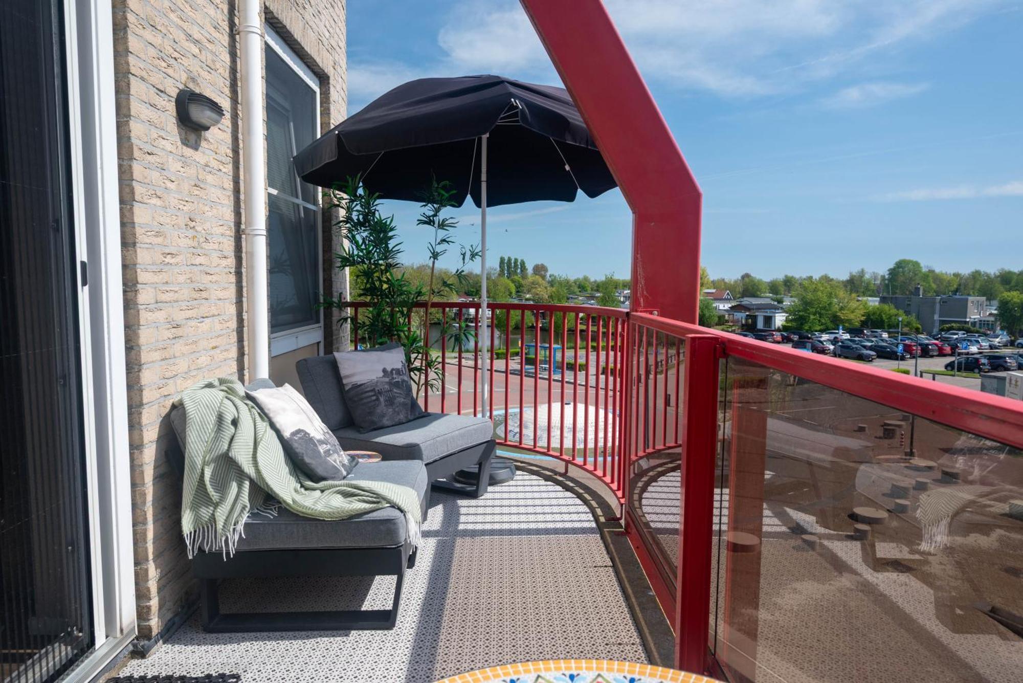 Zuiderzeestate 35, Prachtig Appartement Aan Het Ijsselmeer Makkum Buitenkant foto