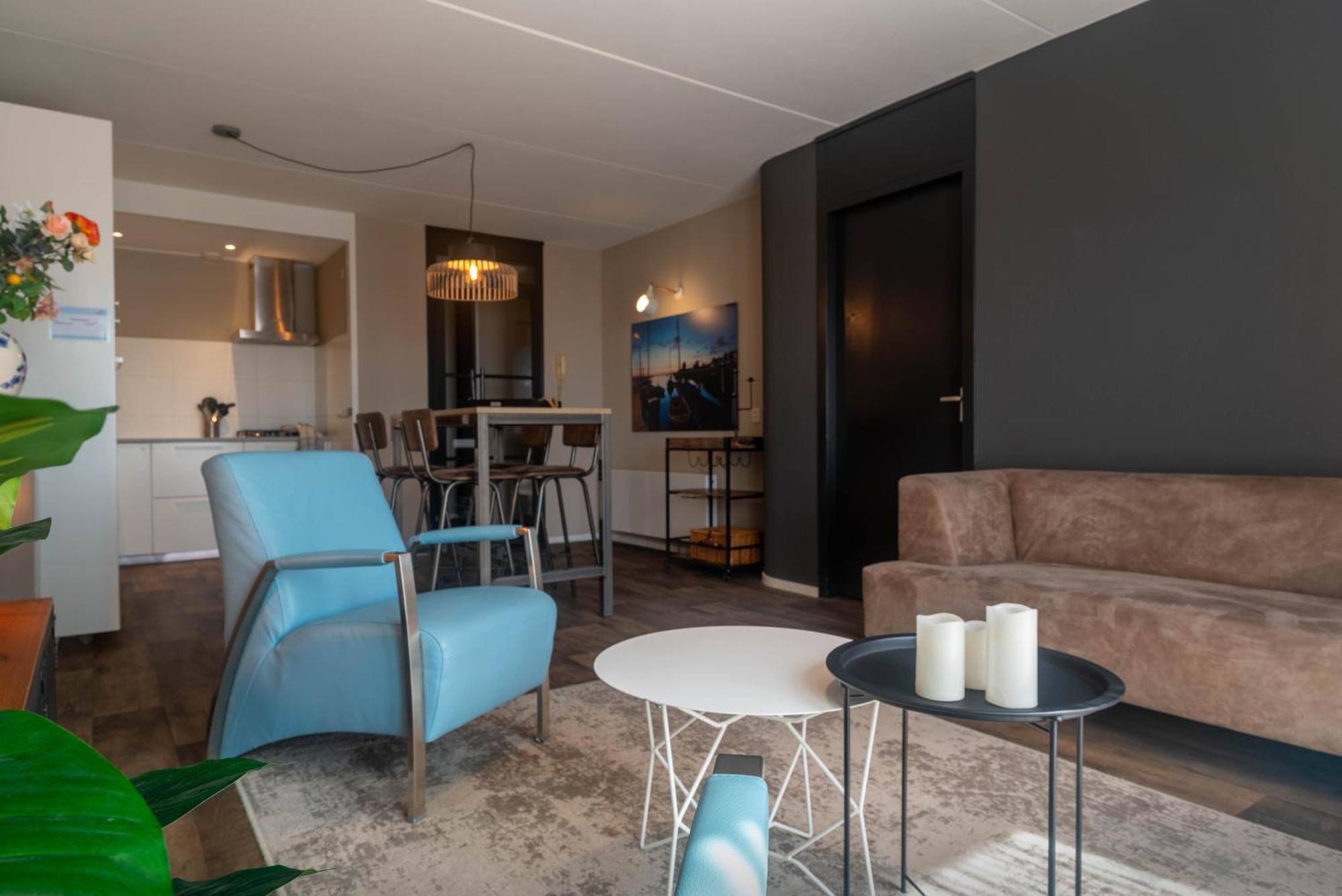Zuiderzeestate 35, Prachtig Appartement Aan Het Ijsselmeer Makkum Buitenkant foto