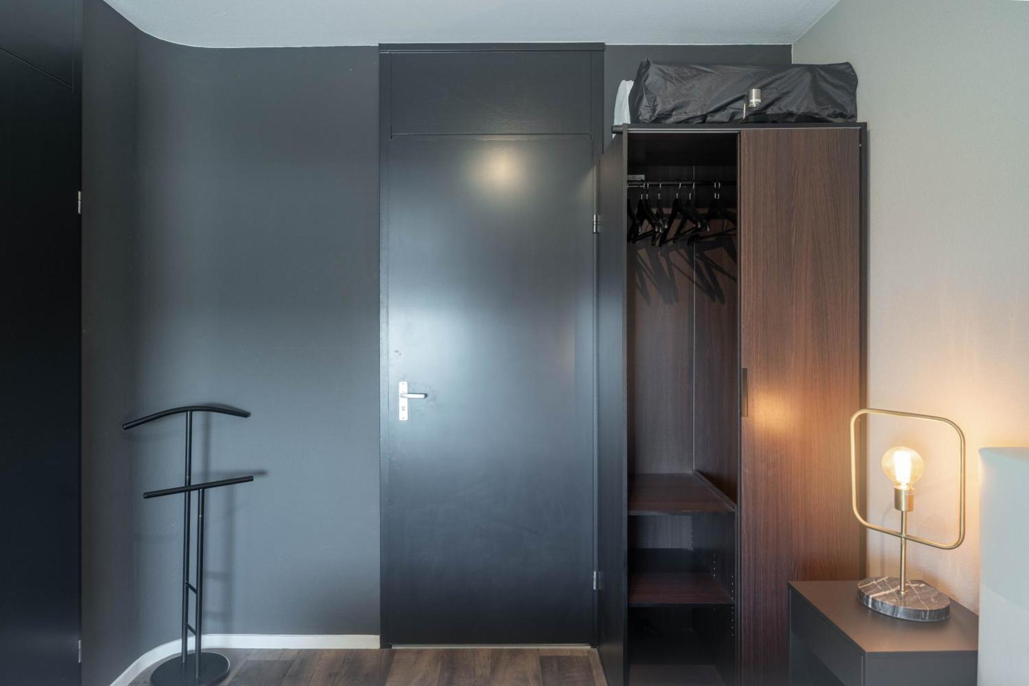 Zuiderzeestate 35, Prachtig Appartement Aan Het Ijsselmeer Makkum Buitenkant foto