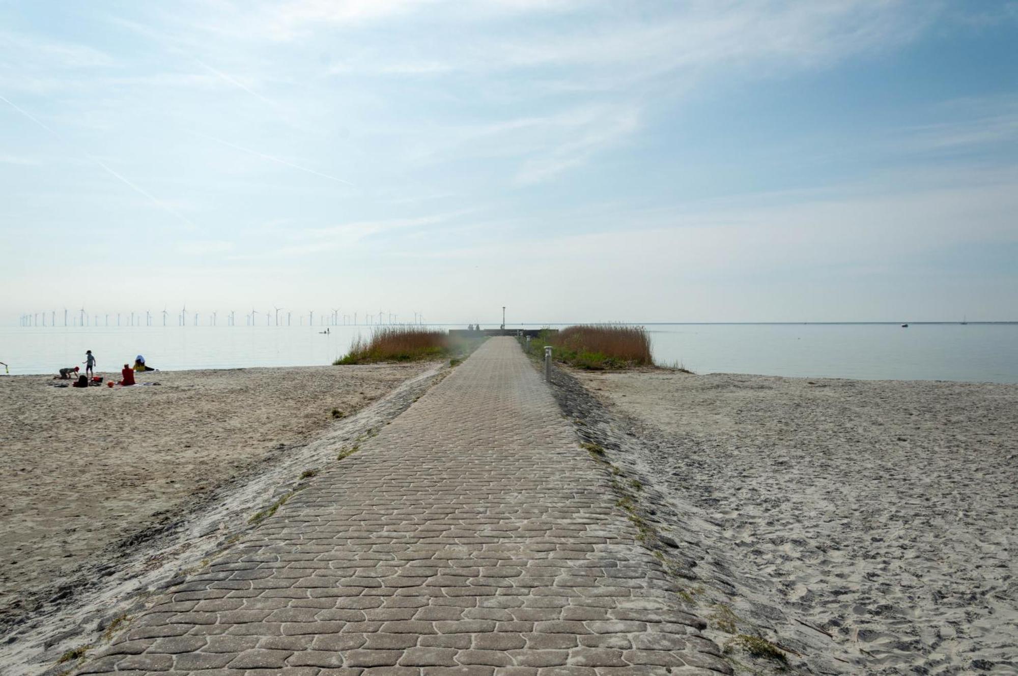 Zuiderzeestate 35, Prachtig Appartement Aan Het Ijsselmeer Makkum Buitenkant foto